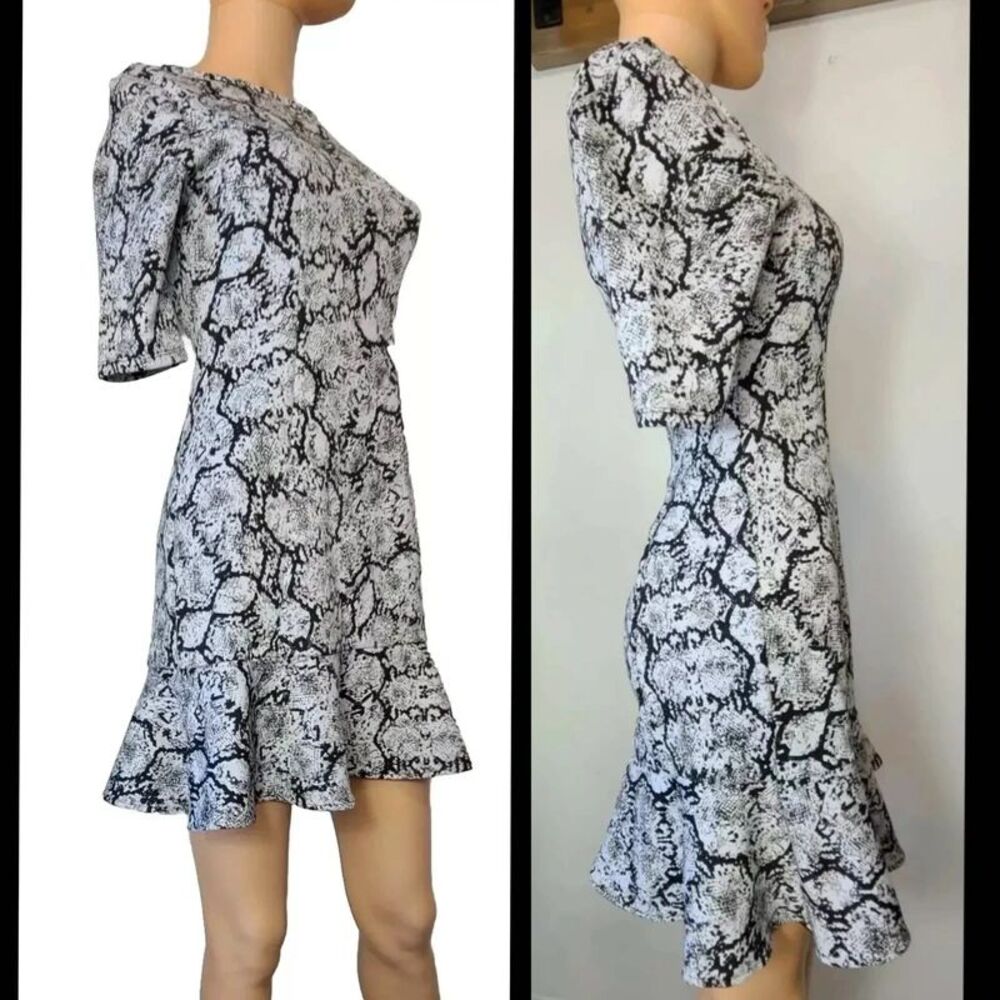 Express sz 2 Black White Snake animal print Fitted Dress career Sexy